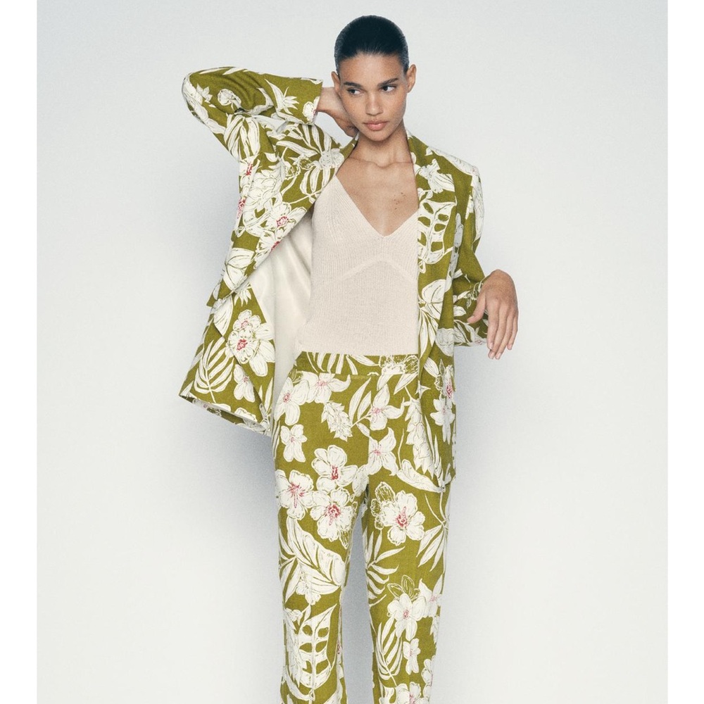 Zara Floral Green Blazer and Pants Set - Picture 5 of 11